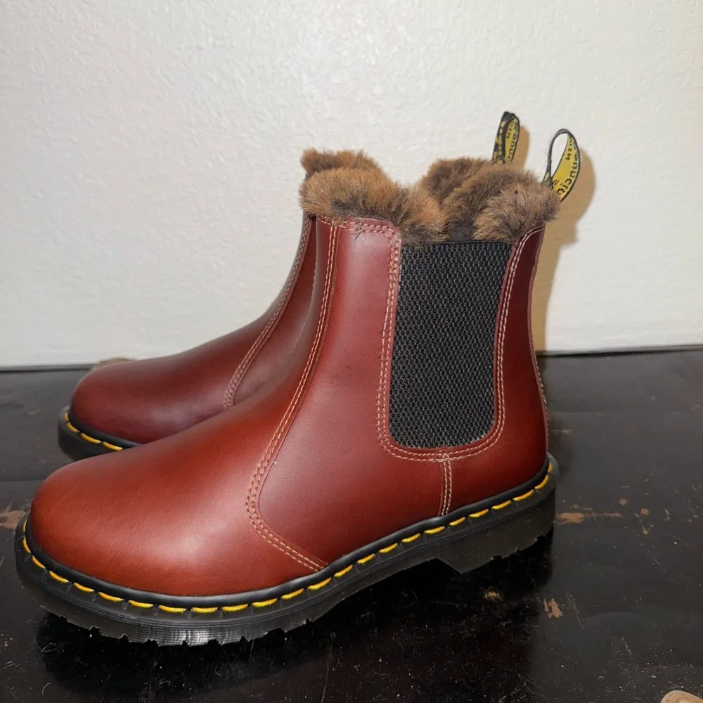 Brown Leather Fur-Lined Boots - Picture 3 of 6